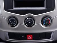 Mini-fourgonnette Dongfeng U-vane A08 MPV 15 places