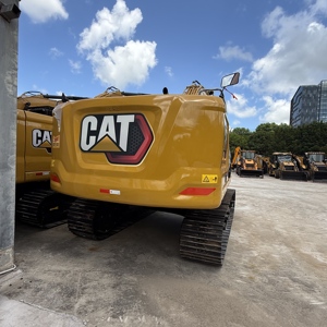 รถขุดตีนตะขาบ Caterpillar 320GC มือสอง ปี 2020 กำลัง 110 กิโลวัตต์ ความจุบุ้งกี๋ 1.0 ลูกบาศก์เมตร นำเข้าจากญี่ปุ่นแท้ - Product Image 3