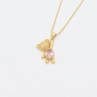Collier pendentif ours en peluche avec pierre colorée taille ovale, bijou animal mignon doré pour femme, idéal pour le quotidien et cadeau d'anniversaire