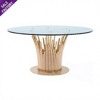 Table rectangulaire en verre trempé blanc avec cadre doré en acier inoxydable pour événements de mariage et banquets, par Sino Perfect Furniture