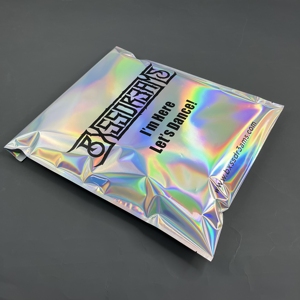Bolsas de Envío Holográficas Personalizadas con Impresión de Logotipo en Negro - Sobres de Envío Iridiscentes - Product Image 5