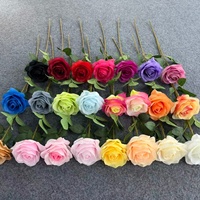 Großhandel Dekorative Einzelstiel-Rosen aus Seide in Weiß und Rot, Künstliche Rosenblumen in Großmengen für Party- und Eventdekoration
