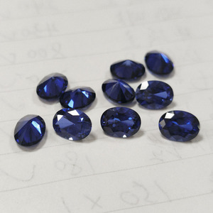 Coupe ovale 34 #   Saphir synthétique bleu corindon, pierre précieuse en vrac pour la fabrication de bijoux - Product Image 1