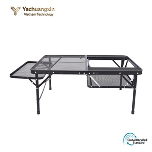 Mesa de malla para acampar al aire libre con bandeja de almacenamiento lateral y diseño plegable para uso en barbacoas - Product Image 5