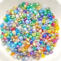 Perles de rocaille en verre rondes colorées en gros d'usine 2mm/3mm/4mm Marque DGM pour la fabrication de bijoux et bracelets