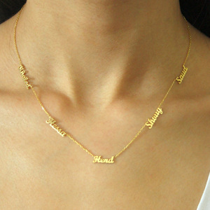 ODM personnalisé plusieurs noms collier pour femmes personnalisé nom de famille plaqué or en acier inoxydable plaque signalétique bijoux colliers - Product Image 5