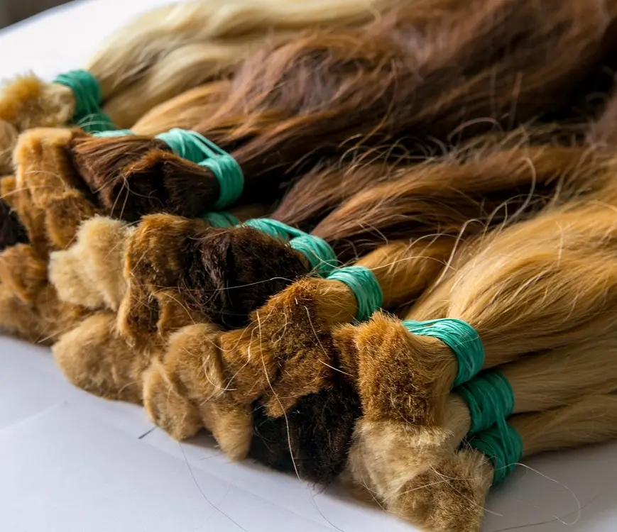 FH vente en gros de tresses russes cheveux en vrac sans trame cuticule alignée mélange de cheveux humains pour le tressage