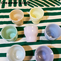 Stapelbarer farbiger Borosilikat-Jadeglas becher Benutzer definiertes Logo 200ml Milchglas becher Hitze beständiger Glas trinkbecher für den Großhandel