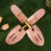 Embauchoirs en bois de cèdre américain réglables et extensibles, anti-affaissement, désodorisants pour chaussures en cuir et bottes