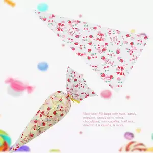 Red Strawberry Printed OPP Kunststoff Candy Cone Treat Taschen für Weihnachten Favor Triangle Cello Bag mit Twist Tie