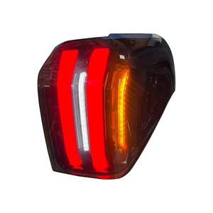 Feux arrière LED universels modernes, feux de voiture fonctionnels, accessoires de qualité pour Toyota 4Runner 2010-2024 - Product Image 1