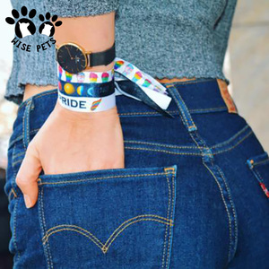 Braccialetti in Raso Stampati con Scritta Personalizzata all'Ingrosso, Logo/Nome/Lettere Personalizzati, Braccialetti per Eventi e Feste con Testo 3D - Product Image 1