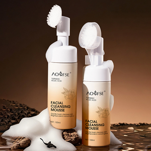 Mousse Limpiador Facial de Cúrcuma, Vitamina C, Ácido Kójico, Blanqueador, Iluminador, Lavado Facial de Cúrcuma - Product Image 1