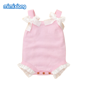 Mimixiong Vente en gros Vêtements pour bébés et enfants Combinaison en jersey tricoté à volants pour bébés filles, barboteuse unie de boutique avec nœud à l'épaule - Product Image 4