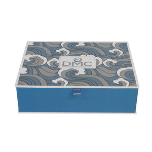 Caja de Regalo de Cartón Rígido con Forma de Libro, Magnética, para Perfume, con Logotipo Personalizado y Color de Lujo - Product Image 1