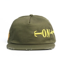 Gestoorde Flat Brim Snapback Pet met Aangepaste Borduurlogo Vintage Katoen Streetwear Baseball Cap voor Heren