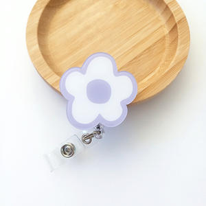 Nouvelles idées de produits 2024 accessoires porte-<span class=keywords><strong>badge</strong></span> <span class=keywords><strong>amazon</strong></span> pour médecins infirmières et étudiants cadeau bureau rouleaux de <span class=keywords><strong>badge</strong></span> rétractables - Product Image 4