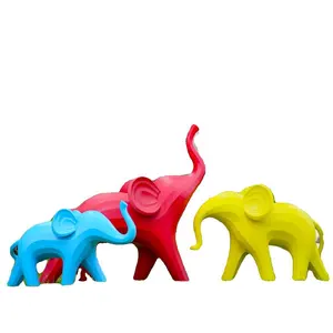 户外大型玻璃纤维大象摆件几何动物，用于商场、花园、学校、幼儿园