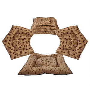 Set di 4 Tappetini per Cani in Velluto Cristallo Goffrato con Ossa e Impronte di Caffè - Product Image 2