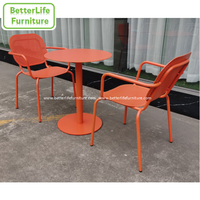 Ensemble de table ronde et chaises en aluminium pour terrasse de café, restaurant ou espace extérieur - Mobilier de jardin en métal