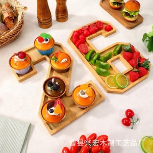 Plateau de service en bambou avec lettres et chiffres, couleur bois naturel, pour la présentation des aliments lors de fêtes ou à la maison - Product Image 2