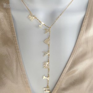 NM53511 Custom Design personalizzato gioielli madreperla <span class=keywords><strong>nome</strong></span> iniziale lettera ciondolo collana placcato oro collana da donna - Product Image 1