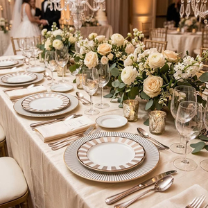 Vaisselle de luxe moderne en céramique rayée, assiettes de <span class=keywords><strong>service</strong></span> en <span class=keywords><strong>porcelaine</strong></span> dorée, vaisselle en <span class=keywords><strong>porcelaine</strong></span> fine, ustensiles de cuisine en <span class=keywords><strong>porcelaine</strong></span> fine, vente en gros - Product Image 5