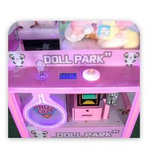 Machine à griffes Sunmo commerciale personnalisée à monnayeur pour la distribution de jouets et de prix, machine d'arcade à griffes de 800 mm avec logo personnalisé et retour sur investissement élevé - Product Image 5