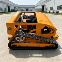 Machinerie agricole : Tondeuses à gazon à braquage zéro à moteur essence et tondeuses à gazon télécommandées à moteur essence.