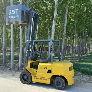 <b>Used</b> TCM 3T Diesel Powered <b>Pallet</b> Truck Japanese Brand Internal Combustion Engineering Construction Machinery Internal Use 4WD - Product Image 4