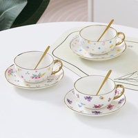 Théière en céramique peinte à l'or, résistante à la chaleur, style minimaliste, théière mère-enfant, petite tasse à café florale, soucoupe, cadeau