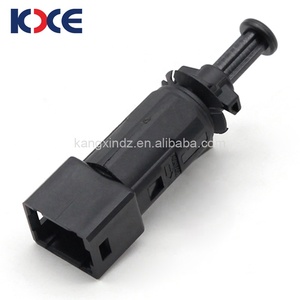 Offre Spéciale MASTER II/TRAFIC/DACIA LOGAN 7700414986 pièces de véhicule interrupteur de feu d'arrêt électrique pour <span class=keywords><strong>RENAULT</strong></span> - Product Image 3