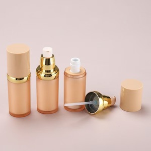 Flacon de lotion isolante cosmétique de luxe en acrylique <span class=keywords><strong>double</strong></span> couche avec pompe dorée, fond de teint liquide changeant de couleur 30 ml - Product Image 2