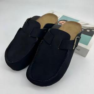 Birkenstocks en cuir véritable, sabots à bout ouvert, mules, sandales plates, doublure en fourrure véritable, semelle en liège, tendance de la mode, toutes saisons, intérieur/extérieur - Product Image 3