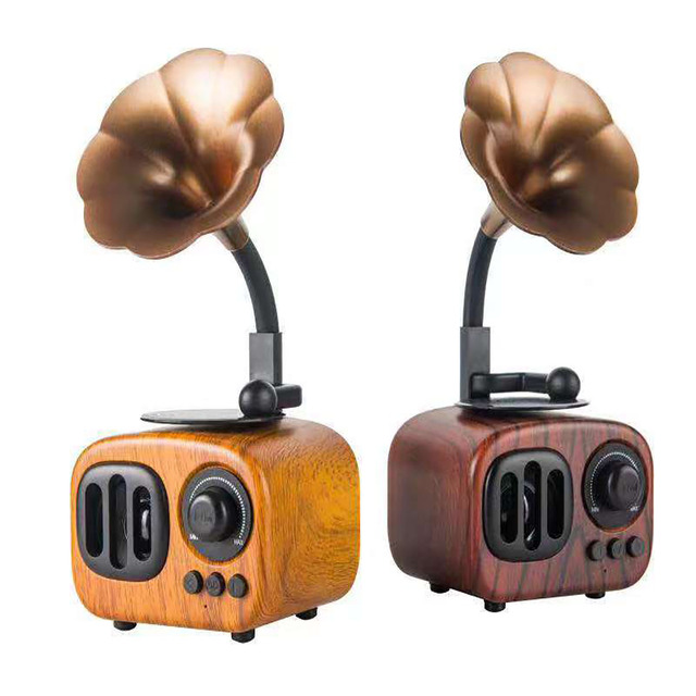 Hot Selling Creative Retro Phonograph Mini Music Box Couple Birthday Gift Children Holiday Gift Living Room Decoration Speaker