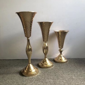 Trompette, <span class=keywords><strong>centre</strong></span> de <span class=keywords><strong>Table</strong></span> de haute qualité en métal doré pour mariage, grand Vase en métal - Product Image 2
