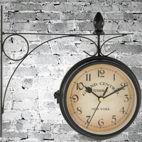 Lustre d'horloge de station à double face en fer forgé d'aspect antique classique rétro à quartz