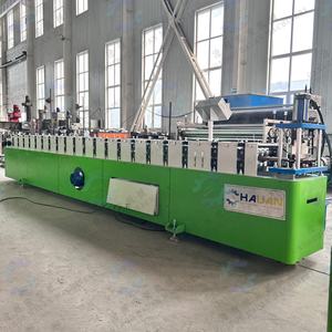 Máquina de conformado automática de alta resistencia controlada por PLC, de alta productividad, para la fabricación de placas de hebilla engrosadas para decoración industrial. - Product Image 2