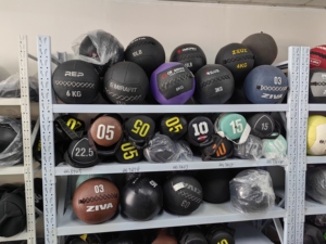 <span class=keywords><strong>Palla</strong></span> <span class=keywords><strong>Medica</strong></span> MKAS Personalizzata di Alta Qualità con Guscio in PVC Nero per Allenamento di Potenza, <span class=keywords><strong>Palla</strong></span> da Parete per Fitness 2-12Kg, <span class=keywords><strong>Palla</strong></span> da Parete per Competizioni in Palestra - Product Image 6