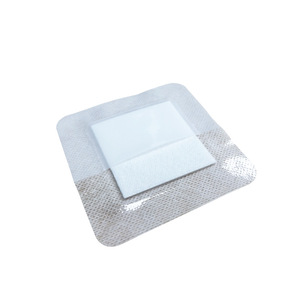 Vendaje adhesivo elástico no tejido NovaPlus de 10x10cm para heridas, articulaciones, rodillas y codos - Product Image 3
