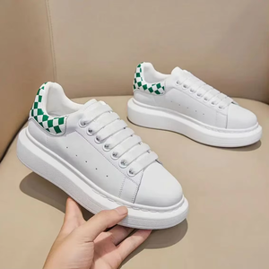 Chaussures de créateur de luxe haut de gamme, baskets décontractées originales et respirantes, chaussures de sport et de skateboard, grande taille, blanches, pour le printemps et l'été - Product Image 1