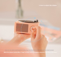 Système audio de lecteur d'enregistrement en forme de haut-parleur en vinyle rétro intelligent pour la musique, les podcasts et l'écoute quotidienne
