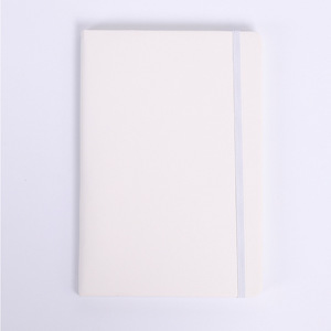 Cuaderno de sublimación de cuero PU blanco de Venta caliente A5 con portalápices 80 hojas de oficina - Product Image 1