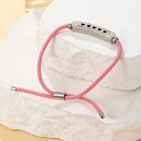 Yiwu Aceon Acier Inoxydable Coloré Nylon Corde Ajuster Fermeture Designer Bracelet Coeur Creux Incurvé Vis Bar Moustique Bracelet
