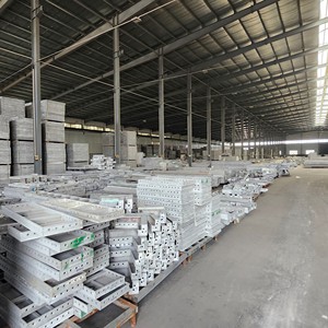 Prix d'usine – Coffrage en aluminium pour la construction de murs de soutènement en béton préfabriqué, poutres et colonnes, idéal pour les centres commerciaux modernes - Product Image 5