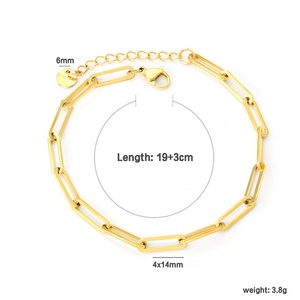 Pulsera Minimalista de Acero Inoxidable, Chapada en Oro de 18K PVD, Diseño de Clip, Elegante Cadena de Eslabones, Joyería para Mujer - Product Image 2