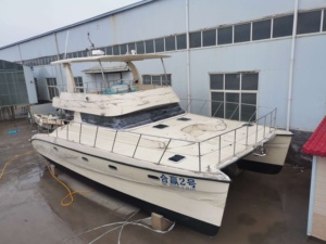 Grandsea 40 pieds Catamaran <span class=keywords><strong>de</strong></span> <span class=keywords><strong>luxe</strong></span> en fibre <span class=keywords><strong>de</strong></span> verre <span class=keywords><strong>Bateau</strong></span> <span class=keywords><strong>de</strong></span> <span class=keywords><strong>plaisance</strong></span> avec moteur intérieur pour le yachting touristique aux Philippines - Product Image 3