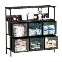 Armoire en bois d'inspiration scandinave avec façades en rotin Casiers à trois niveaux à neuf tiroirs offrant une solution de rangement pratique