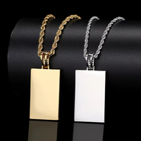 Collier pendentif photo rectangulaire personnalisé Iced Out en laiton plaqué or avec zircone cubique, chaîne torsadée, bijoux hip-hop pour hommes et femmes