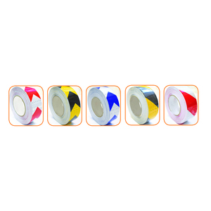 Ruban d'avertissement réfléchissant bicolore pour une meilleure visibilité - Product Image 1